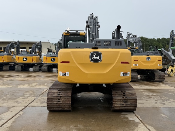 2023 John Deere 200 G