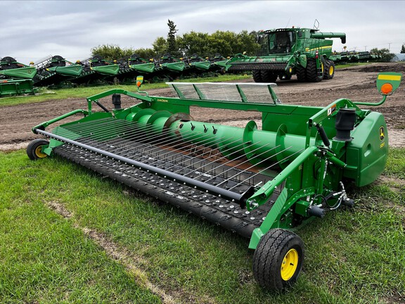 Photo of 2020 John Deere 615P