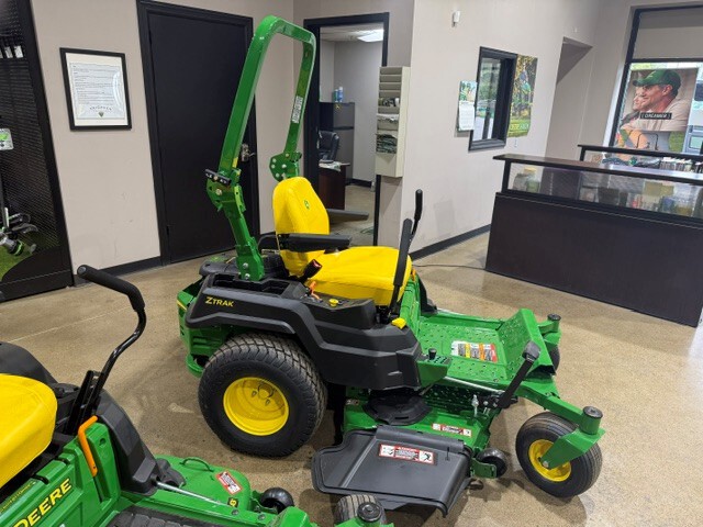 2026 John Deere Z515E