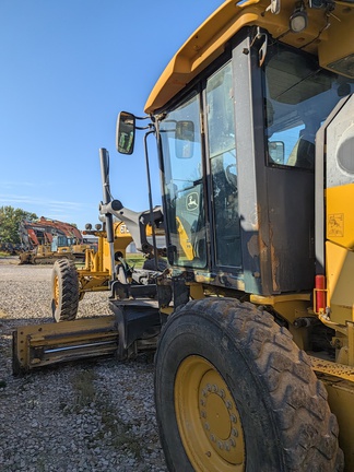 2015 John Deere 672G