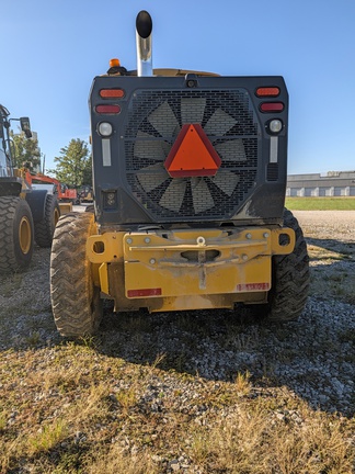 2015 John Deere 672G