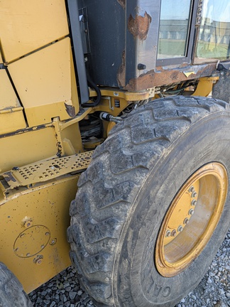 2015 John Deere 672G