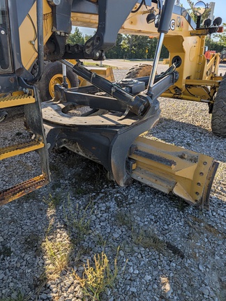 2015 John Deere 672G
