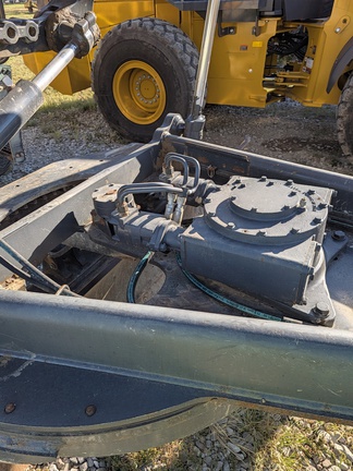 2015 John Deere 672G