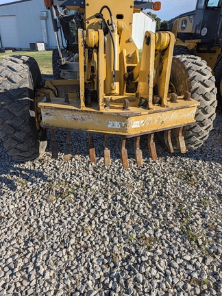 2015 John Deere 672G