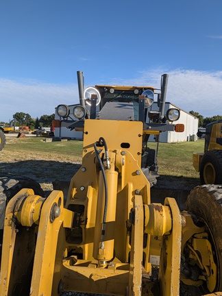 2015 John Deere 672G