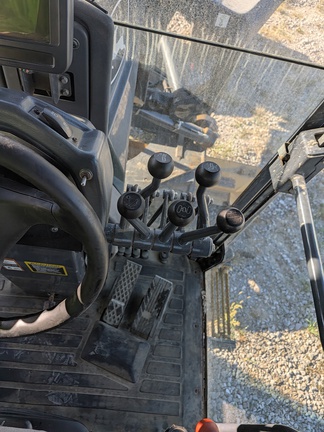 2015 John Deere 672G