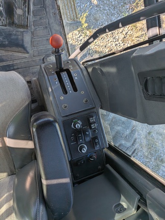 2015 John Deere 672G