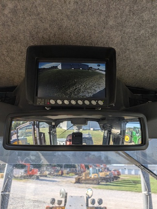 2015 John Deere 672G