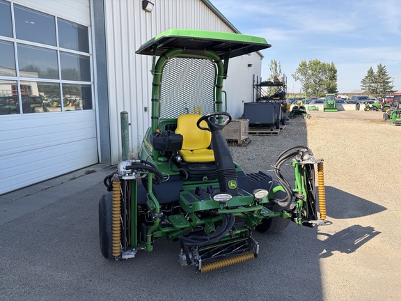 Used 2020 John Deere 6500A Precision Cut Fairway Mowers at Horizon Ag & Turf in Edmonton West, AB - Photo1