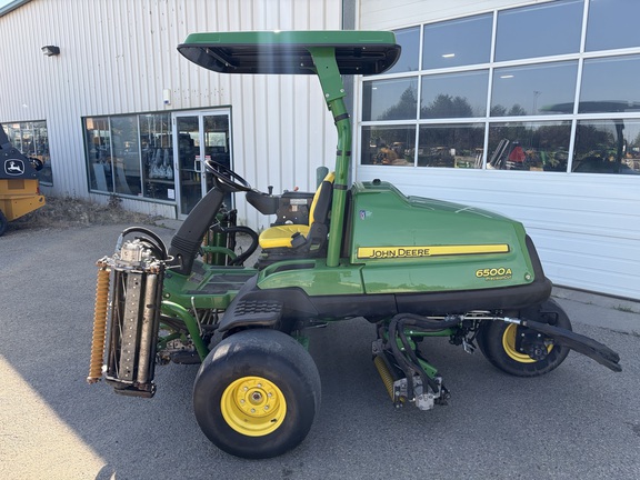 Used 2020 John Deere 6500A Precision Cut Fairway Mowers at Horizon Ag & Turf in Edmonton West, AB - Photo3