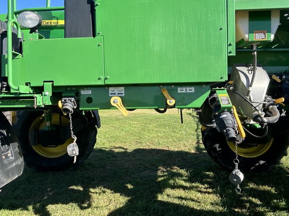 Used 2011 John Deere 4830 Self Propelled Sprayers at Horizon Ag & Turf in Lloydminster, AB - Photo18