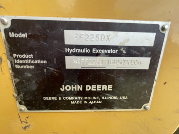 2012 John Deere 225D