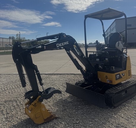 2024 John Deere 17 P