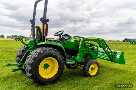 New In-Stock 2026 John Deere 3033R Compact Utility Tractors at Koenig Equipment in Germantown, OH - Photo1