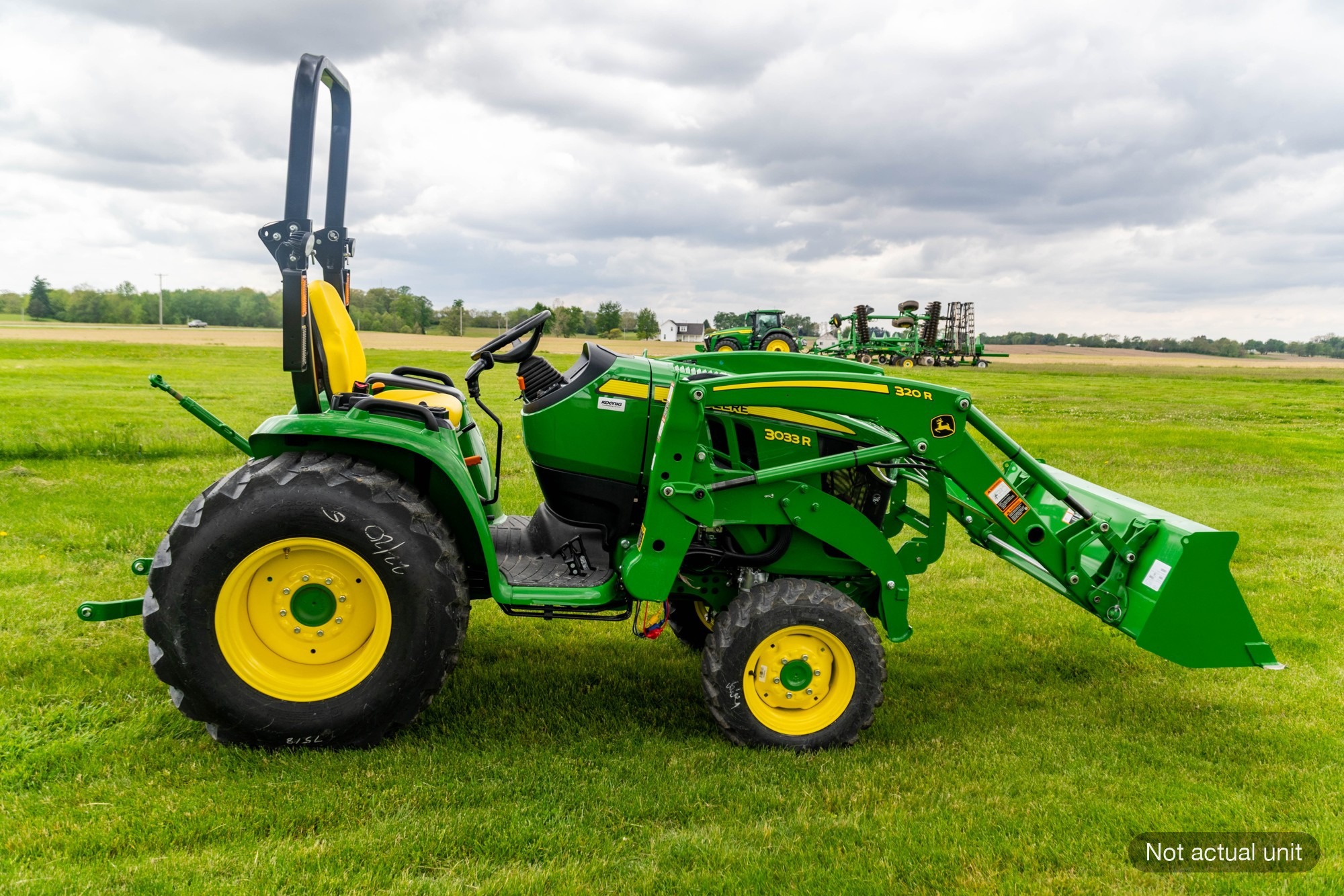 New In-Stock 2026 John Deere 3033R Compact Utility Tractors at Koenig Equipment in Germantown, OH - PhotoXL3