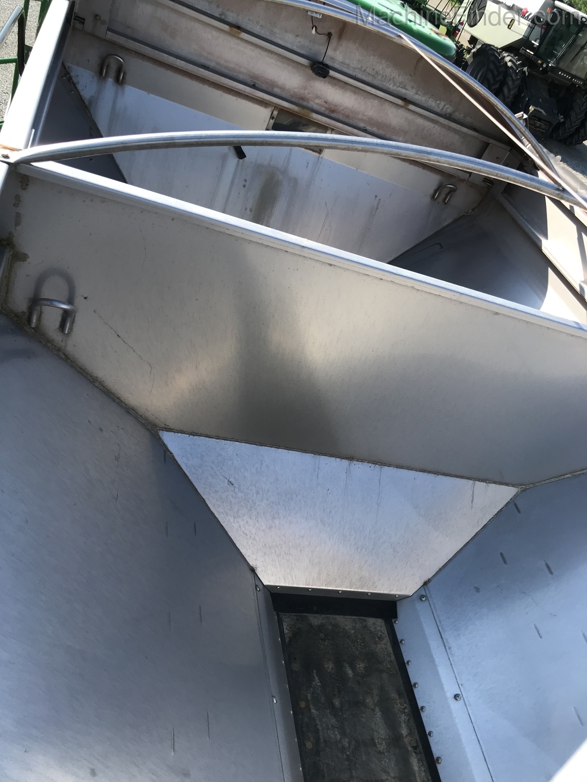 2016 John Deere F4365 Image 10