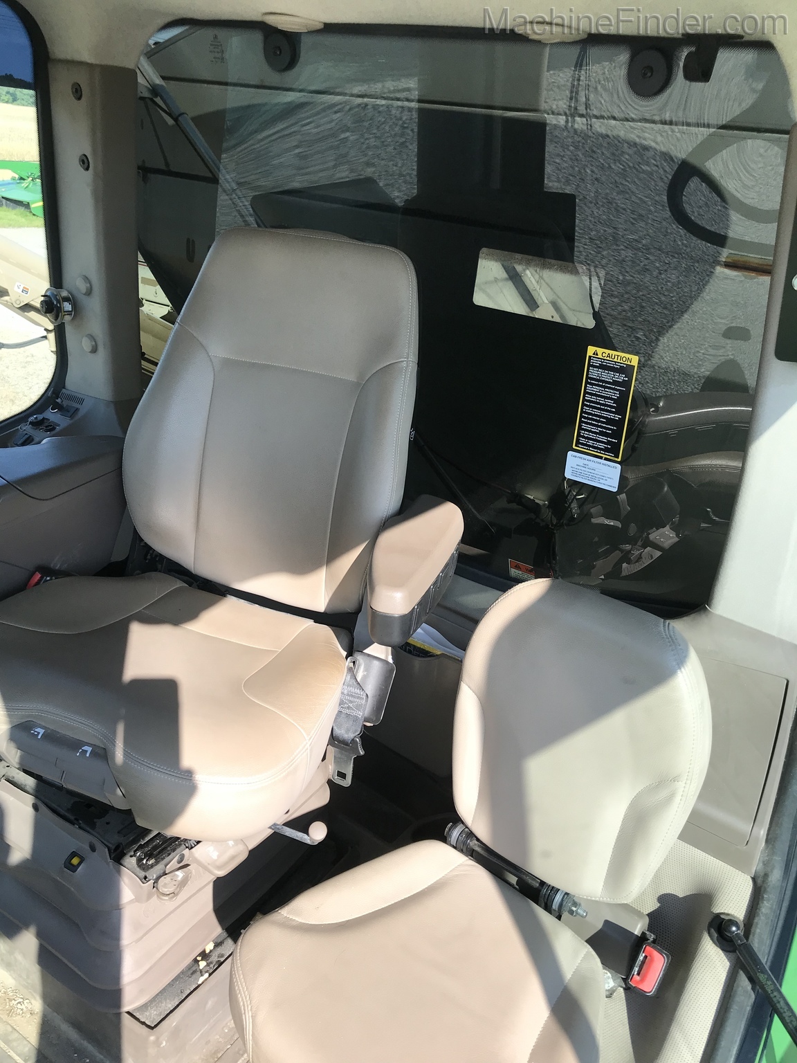 2016 John Deere F4365 Image 13