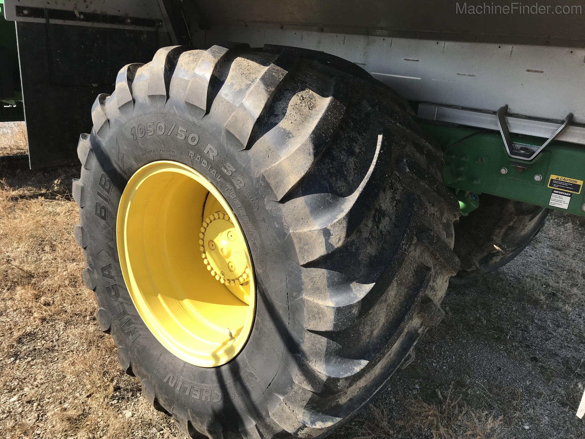 2016 John Deere F4365 Image 4