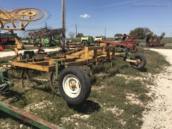 Roll-A-Cone 14 Shank Harrow Image 3