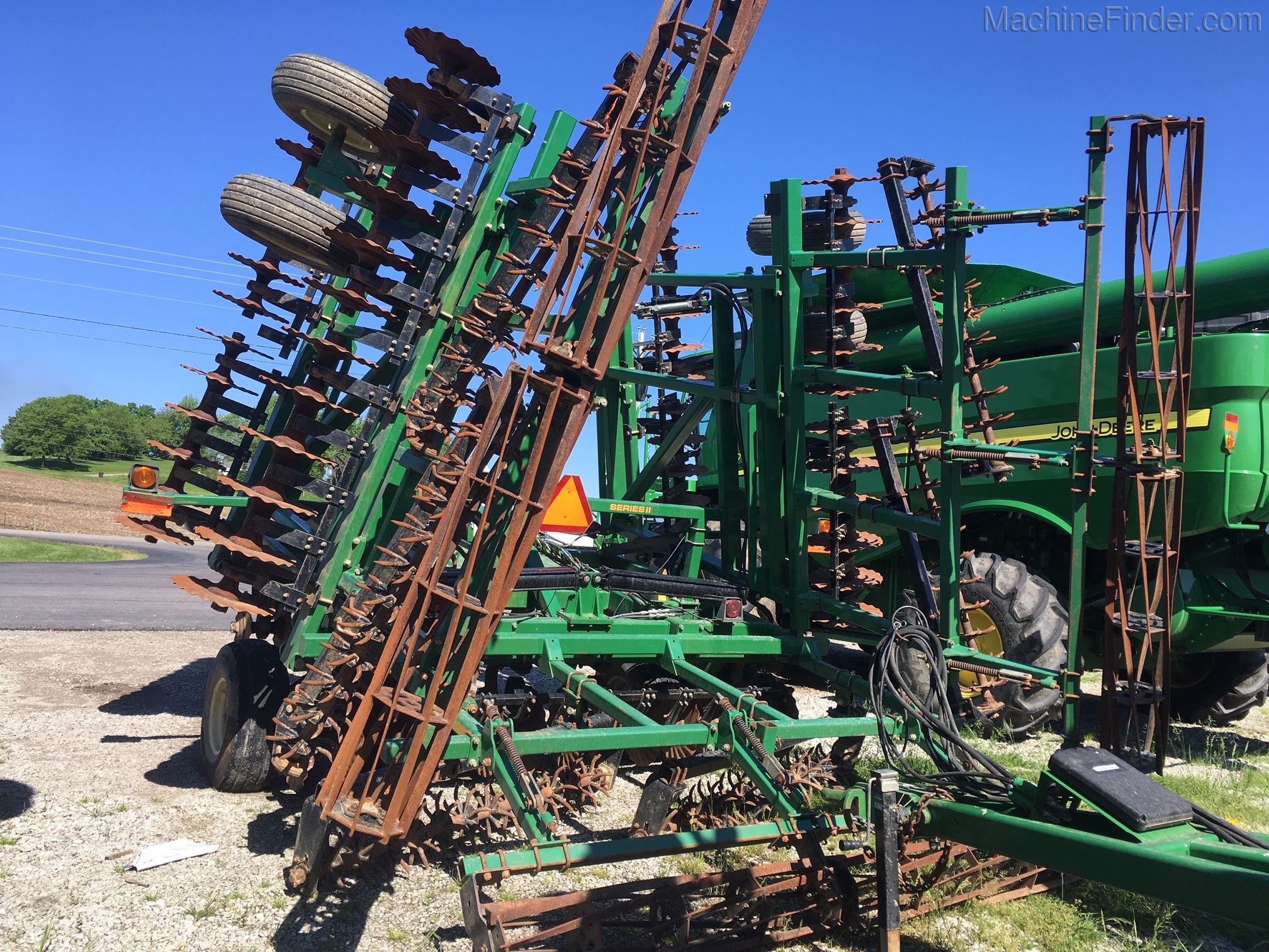 Great Plains 3000TT Image 4