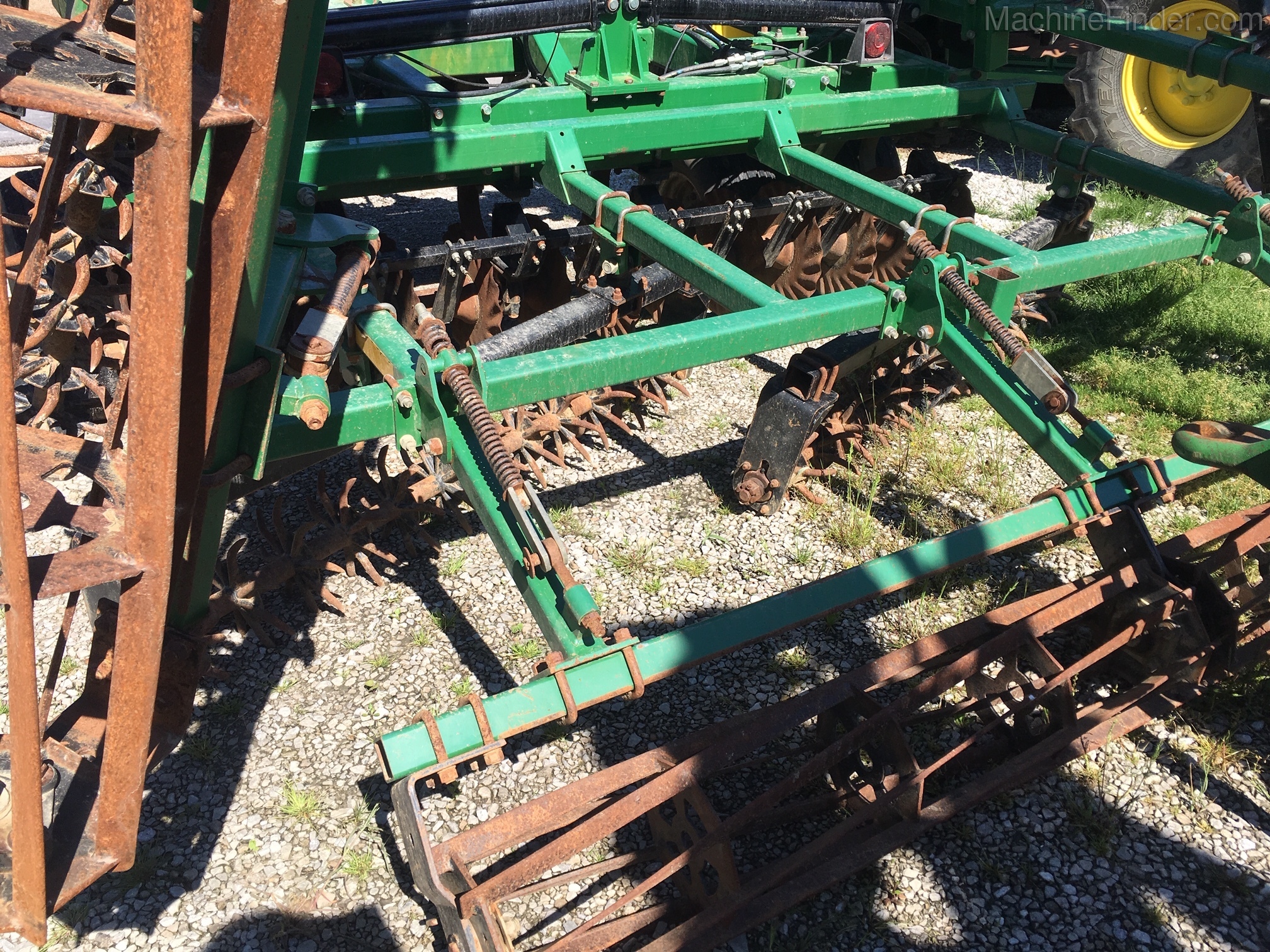 Great Plains 3000TT Image 9