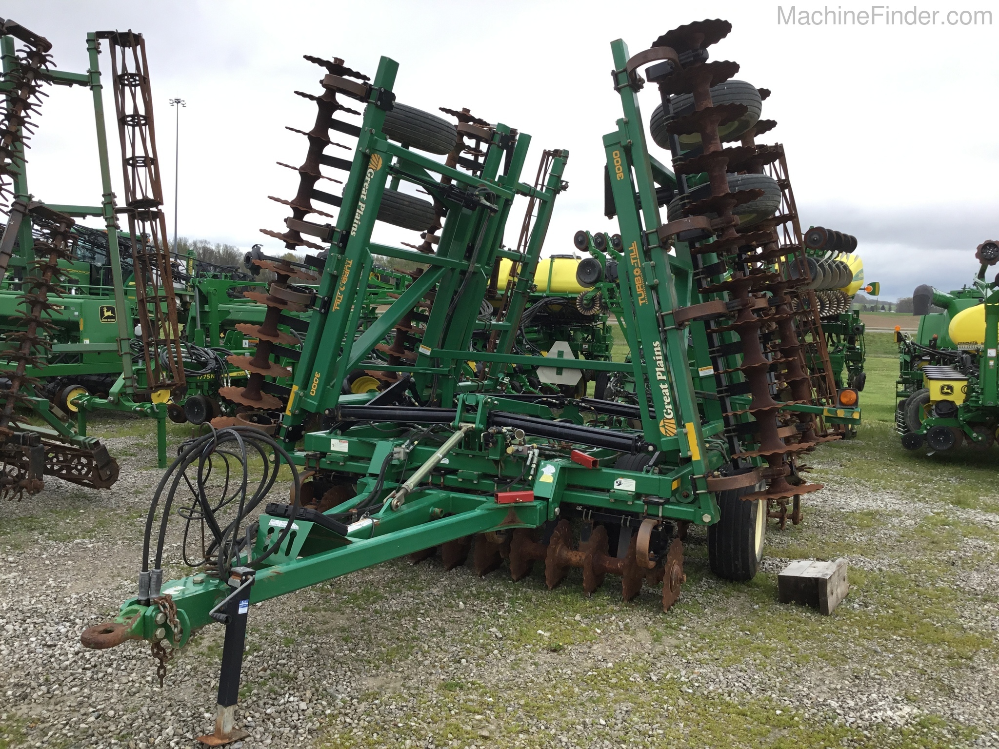 Great Plains 3000TT Image 1