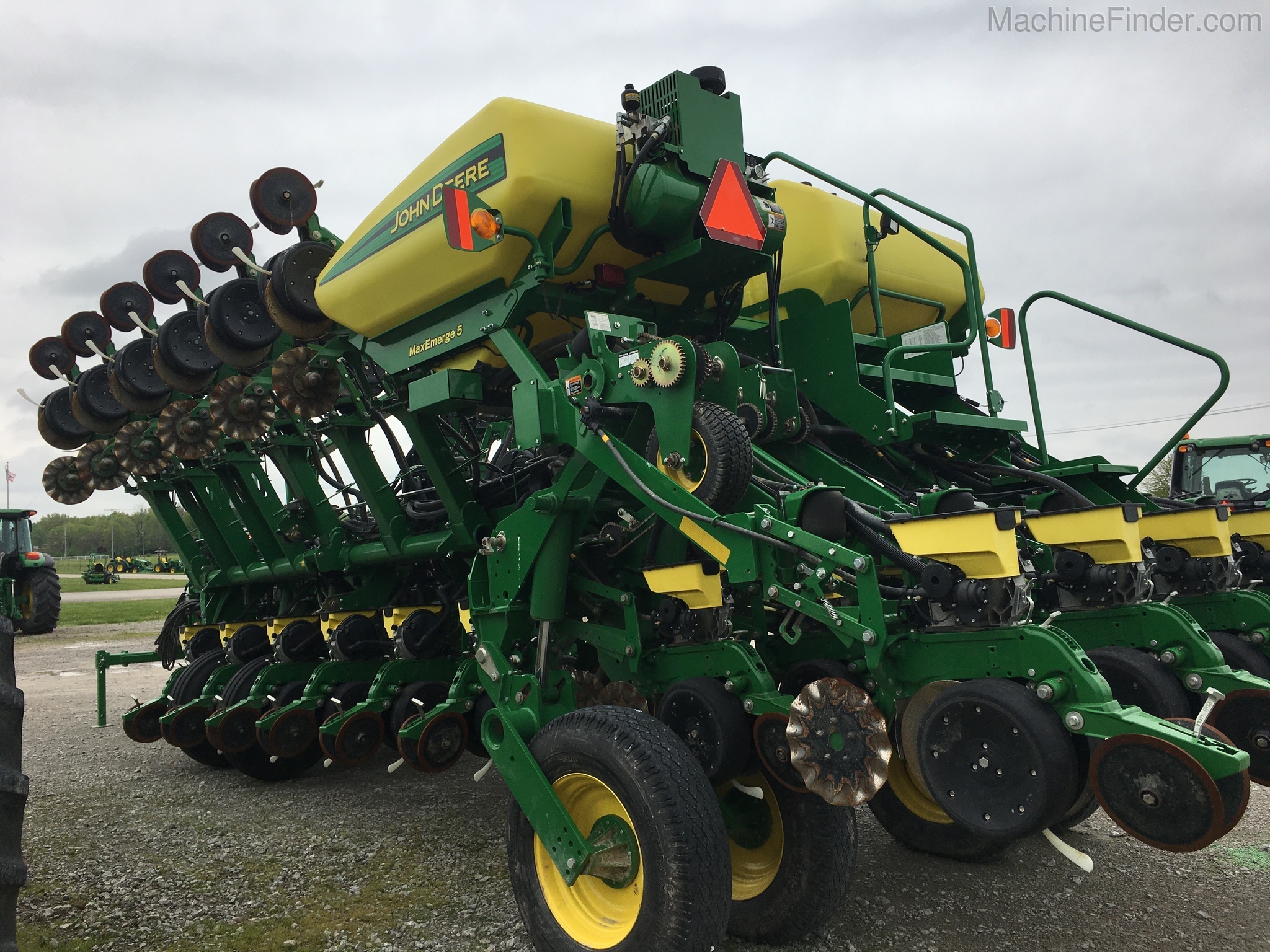 2015 John Deere 1795 Image 7