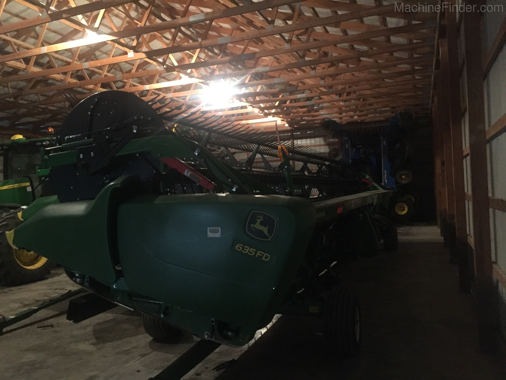 2018 John Deere 635FD Image 5