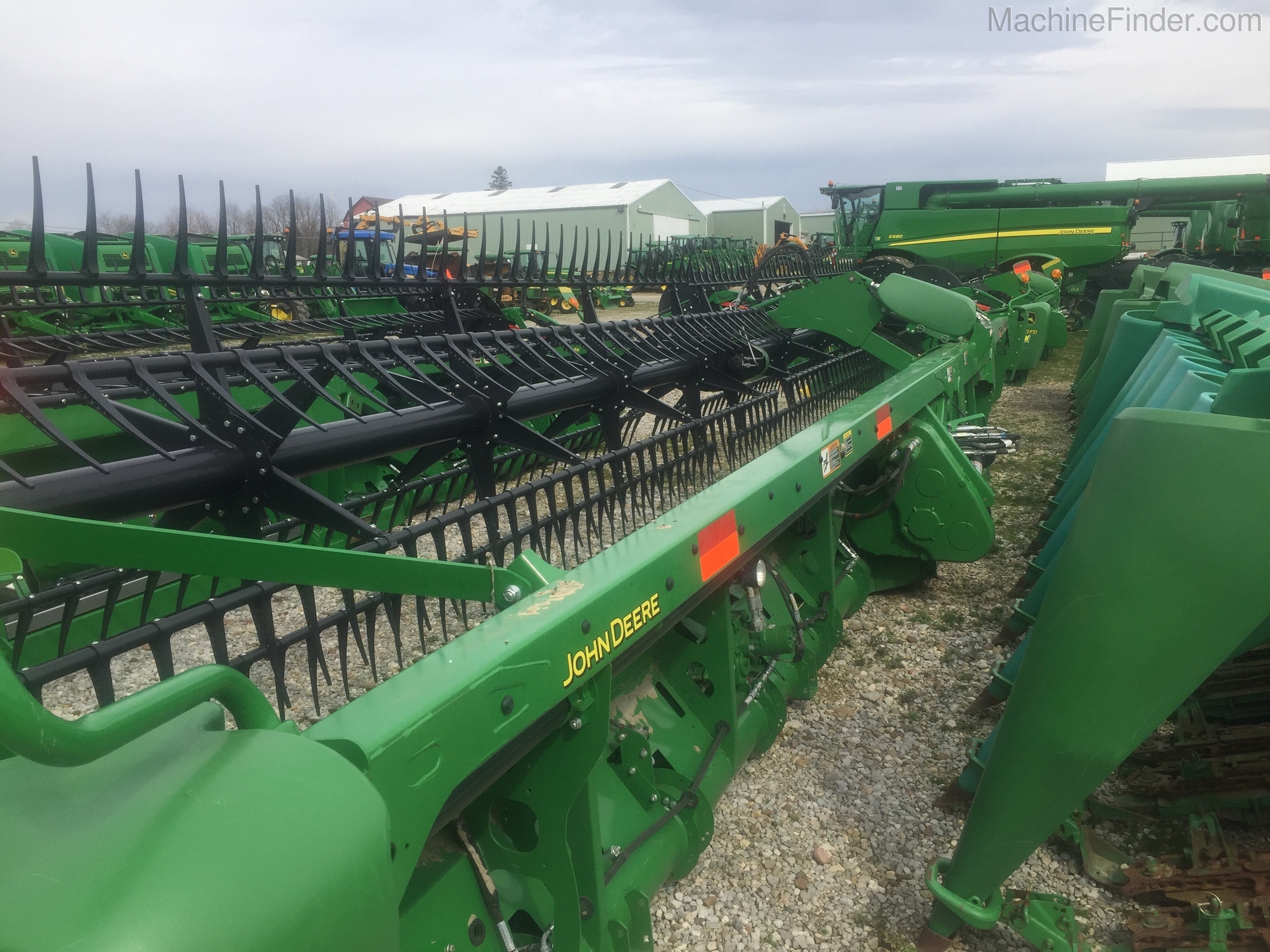 2018 John Deere 635FD Image 1