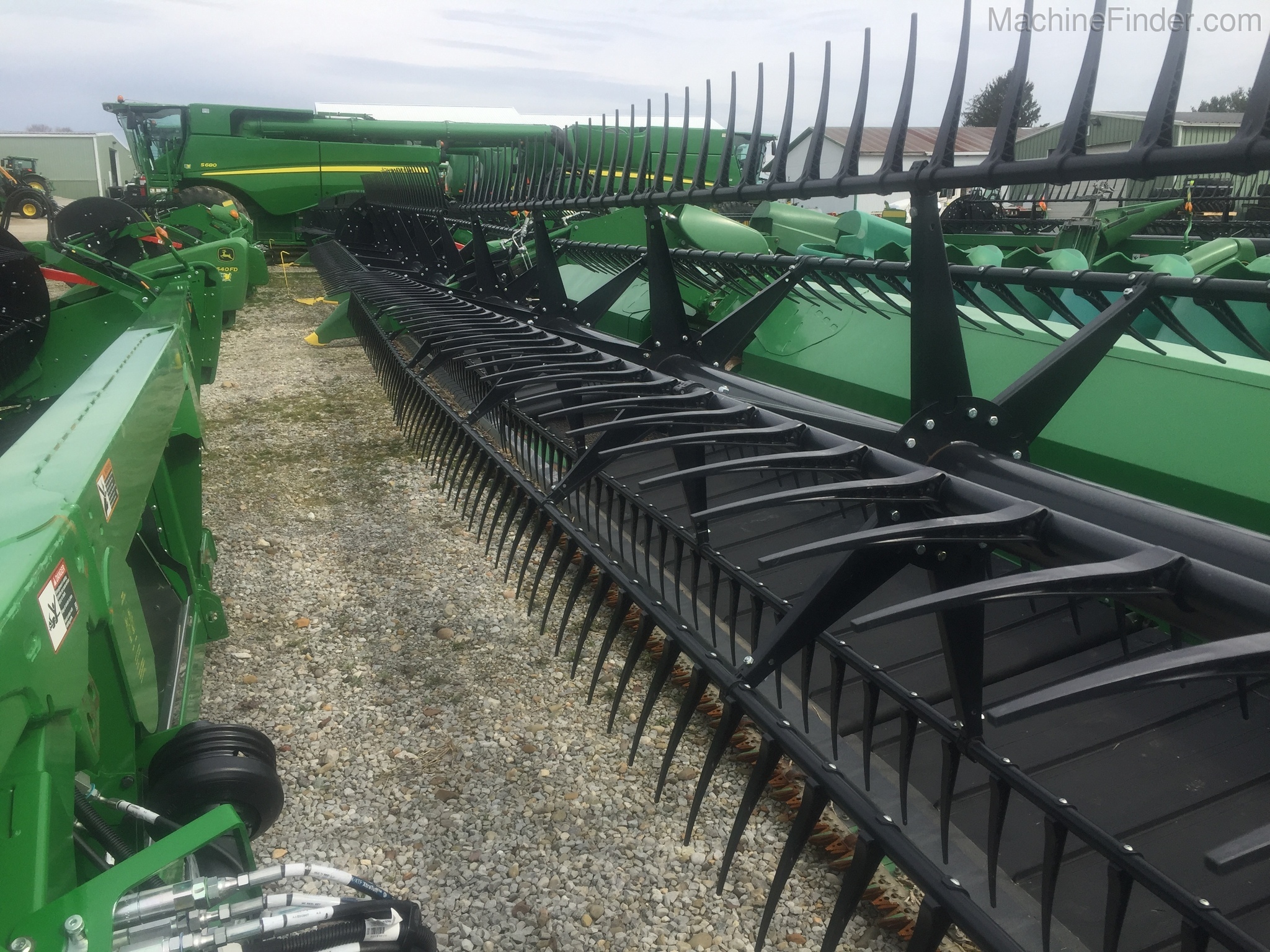 2018 John Deere 635FD Image 2