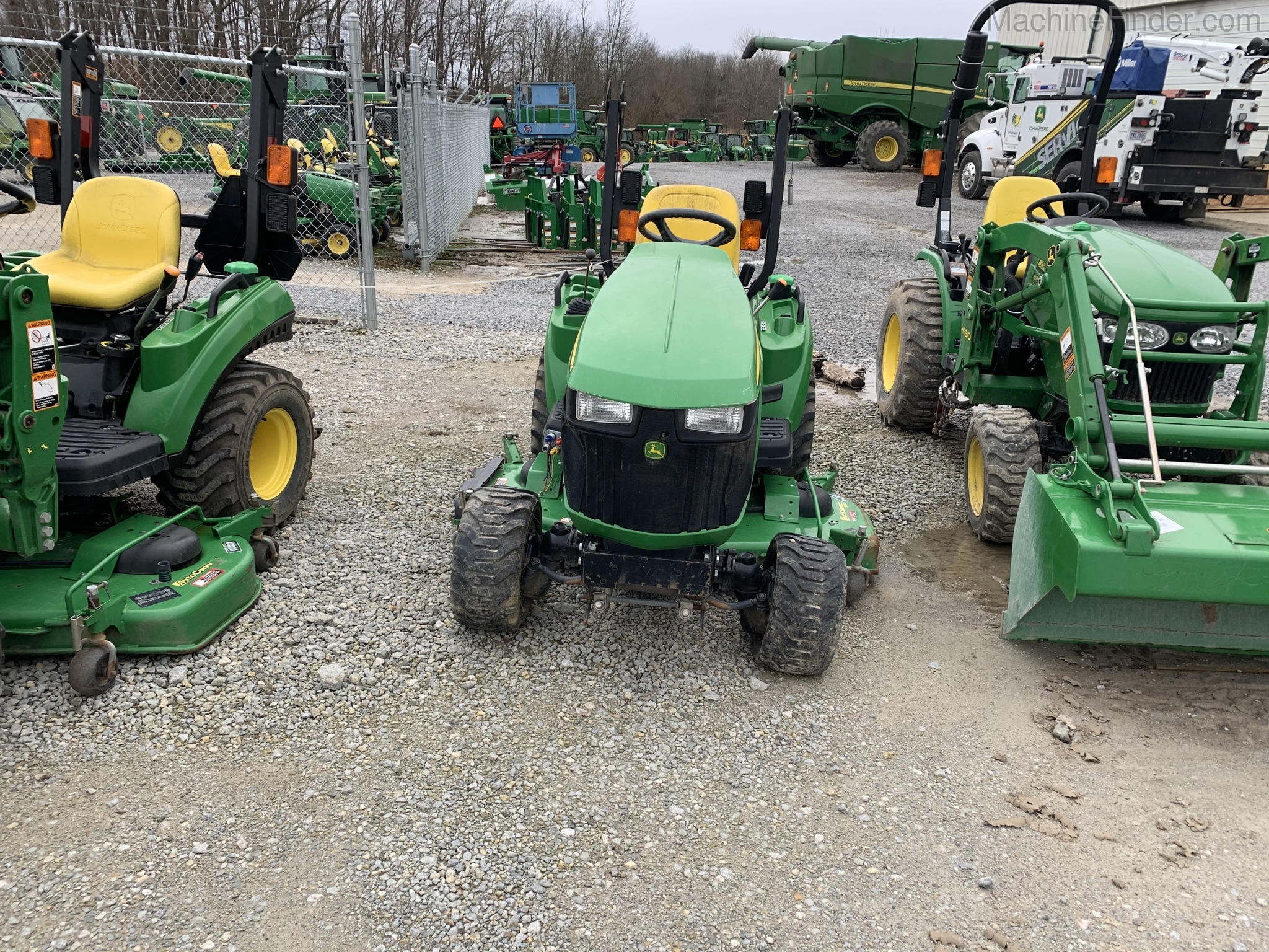 2014 John Deere 1023E Image 3