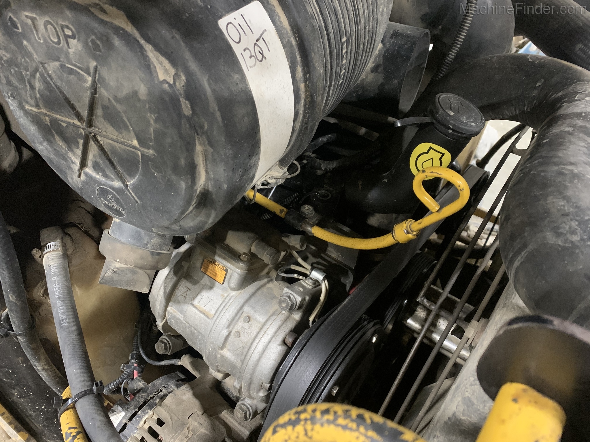 2006 John Deere 332 Image 11