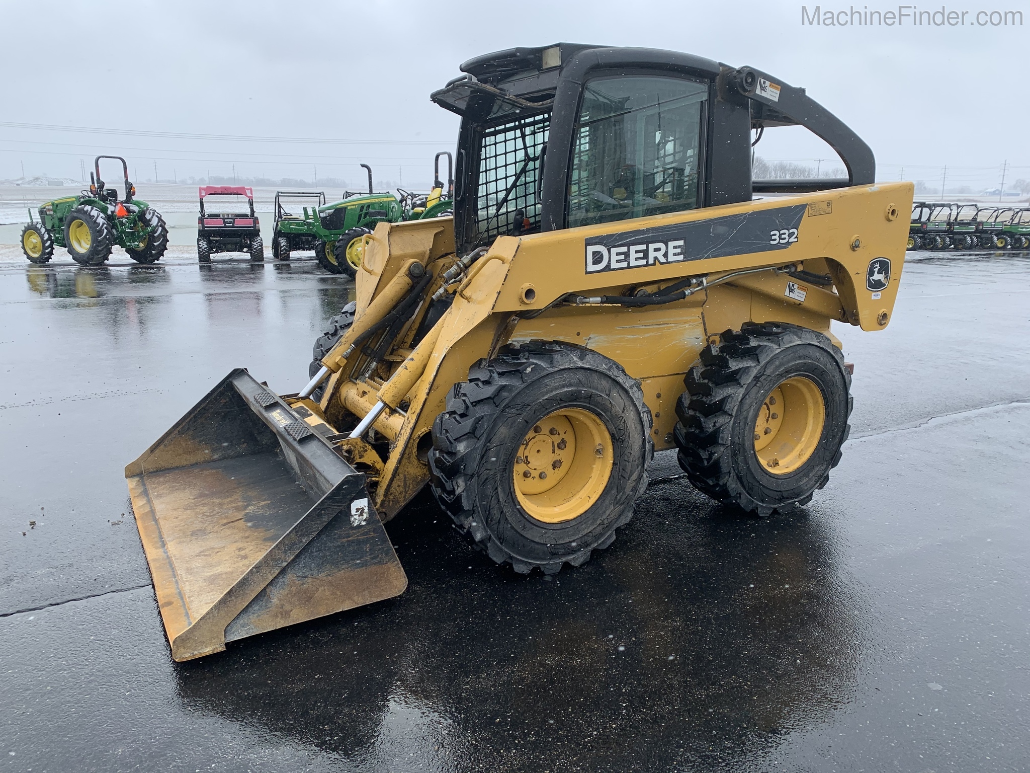 2006 John Deere 332 Image 1