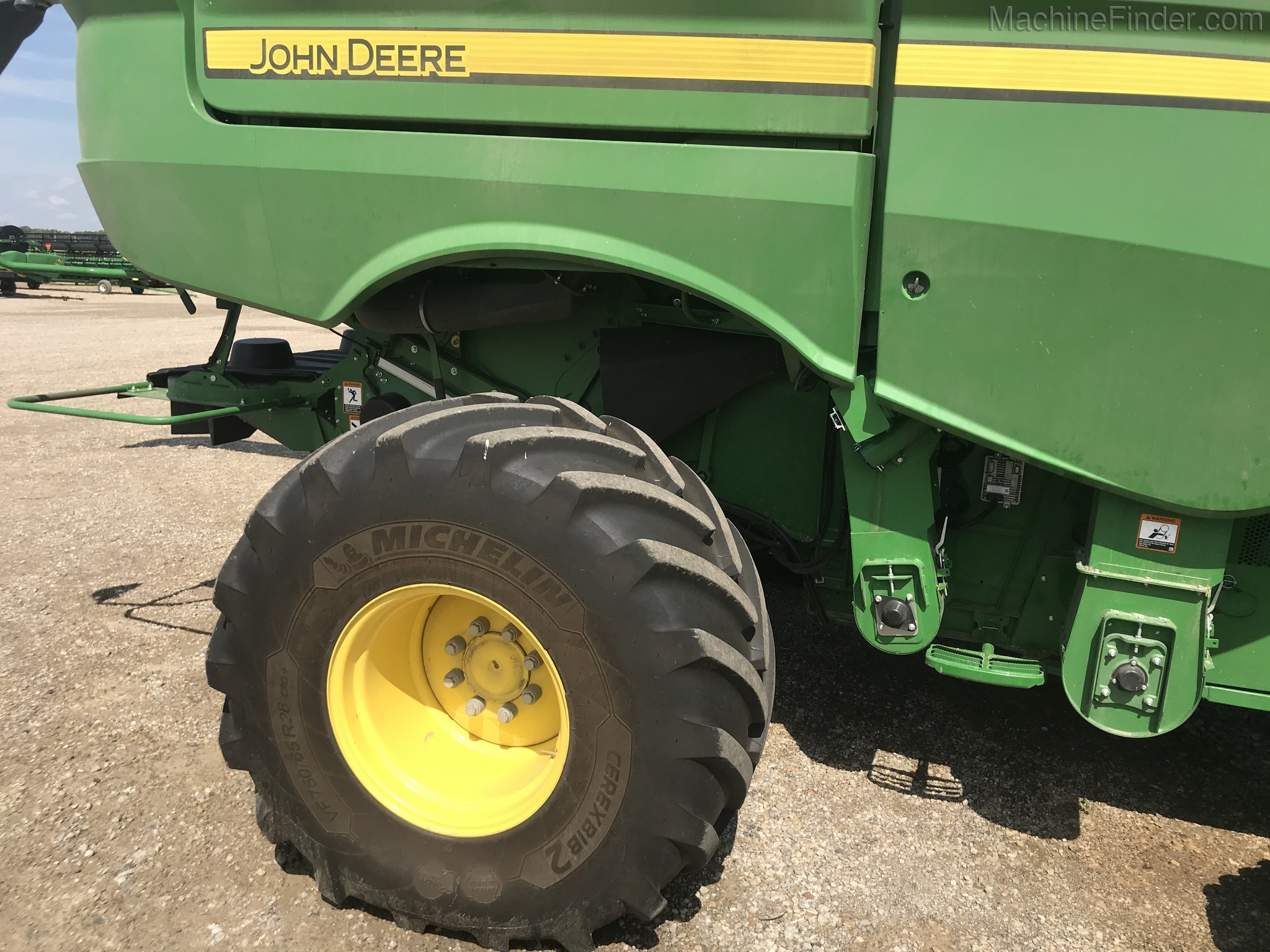 2019 John Deere S780 Image 6