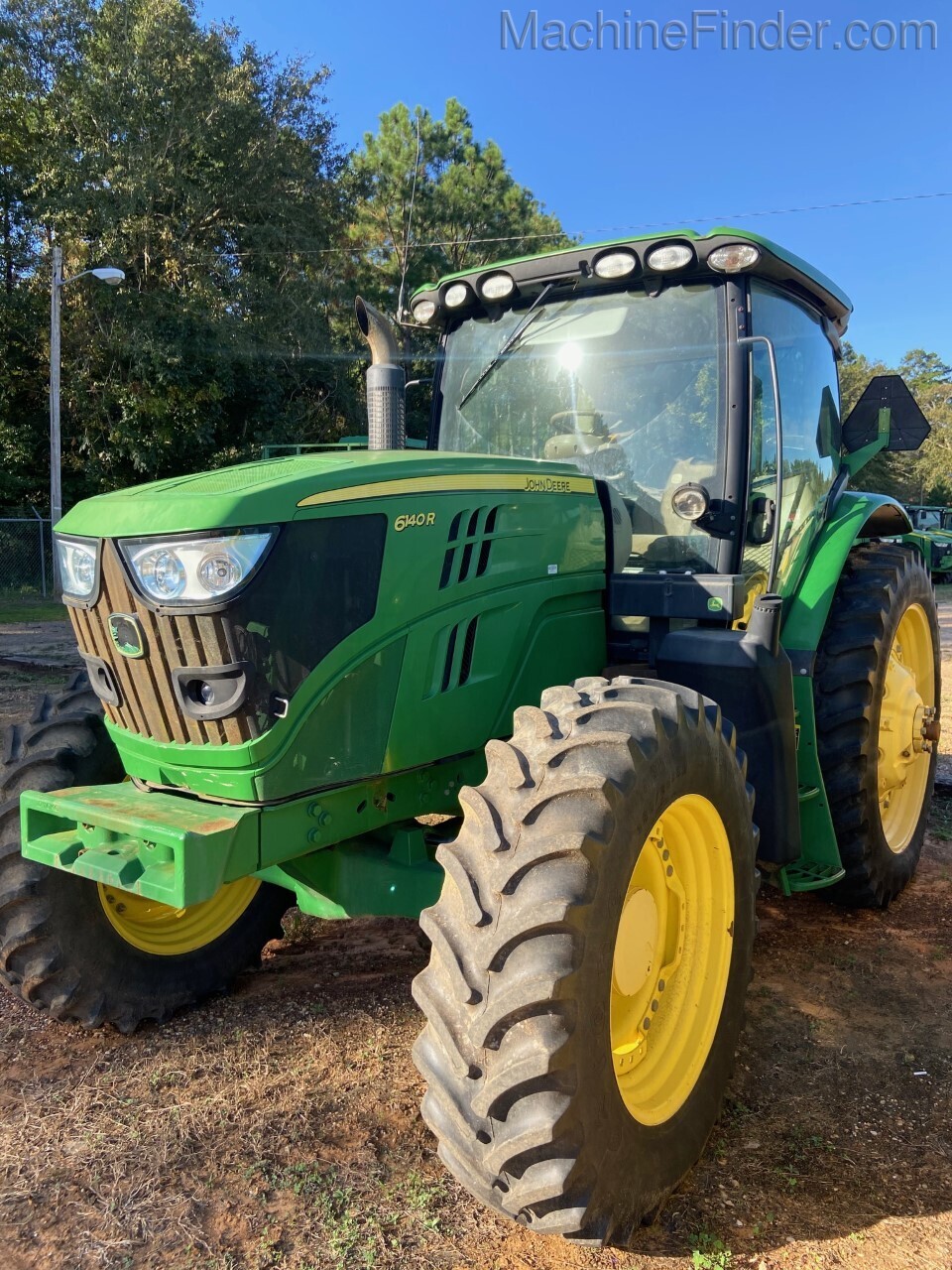 2014 John Deere 6140R Image 3