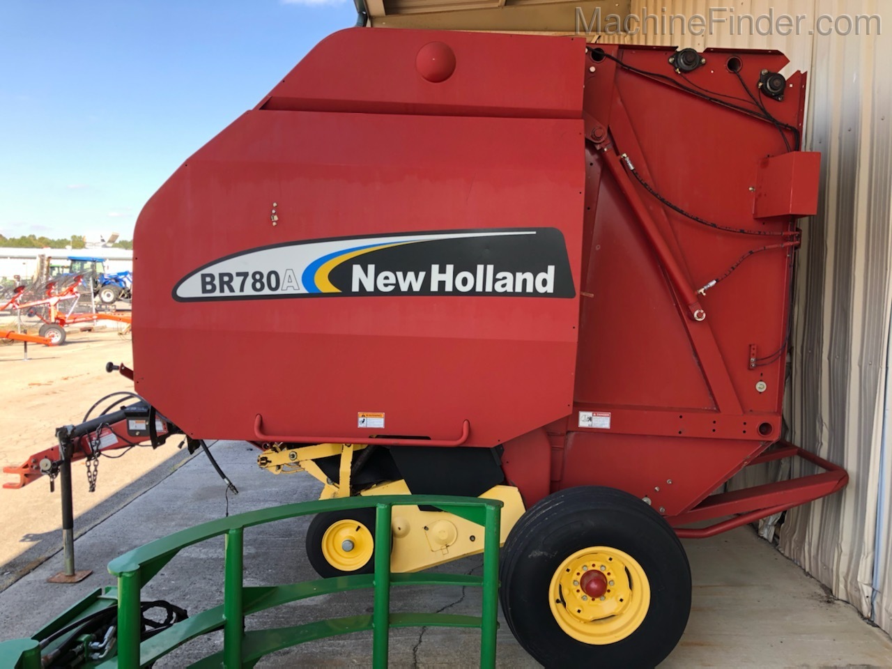 2008 New Holland BR780A Image 1