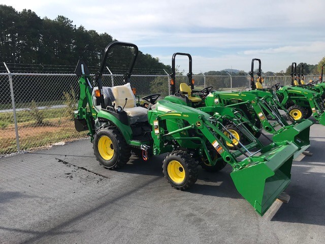 2024 John Deere 2025R Image 1