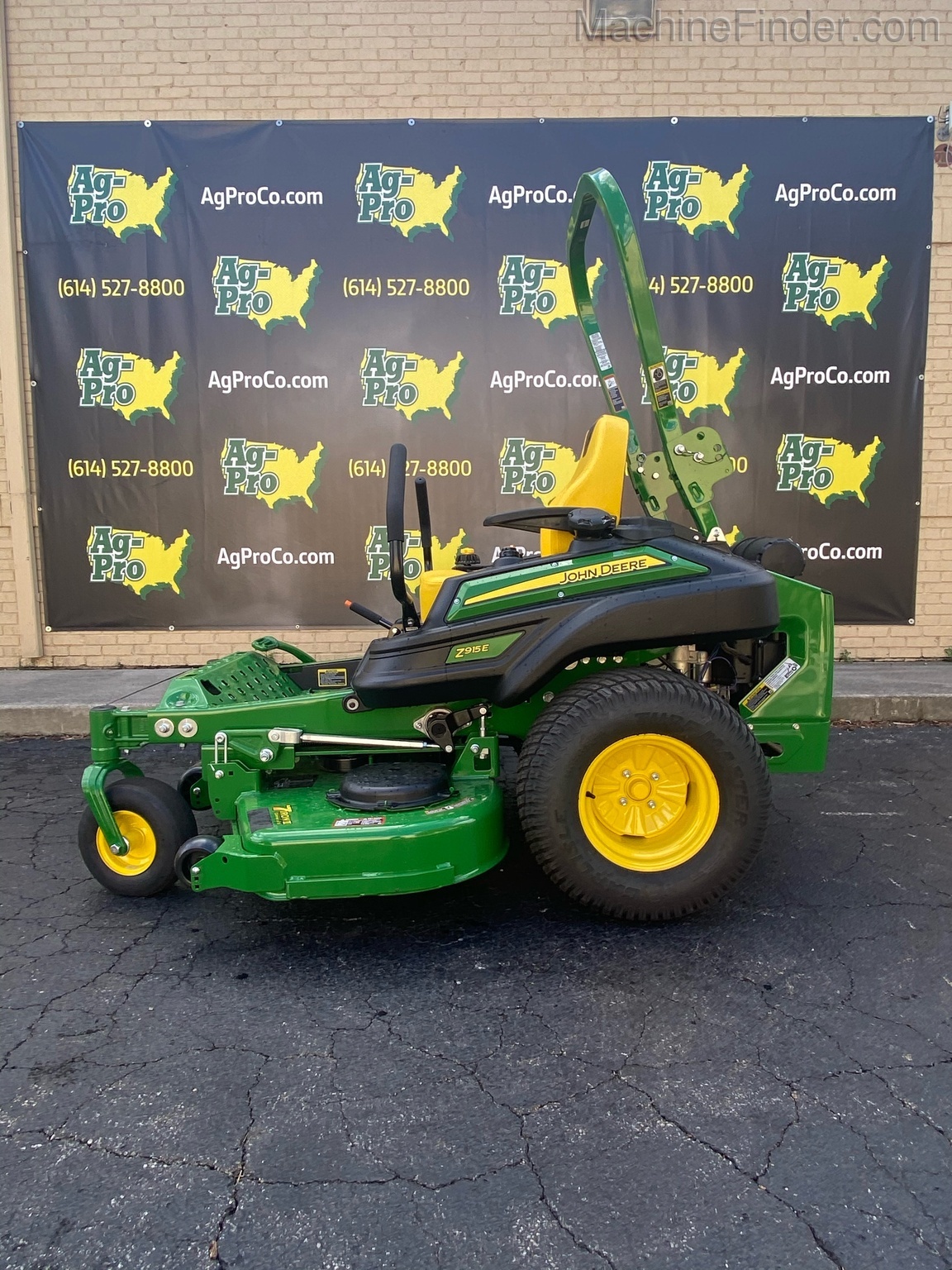 2020 John Deere Z915E Image 1