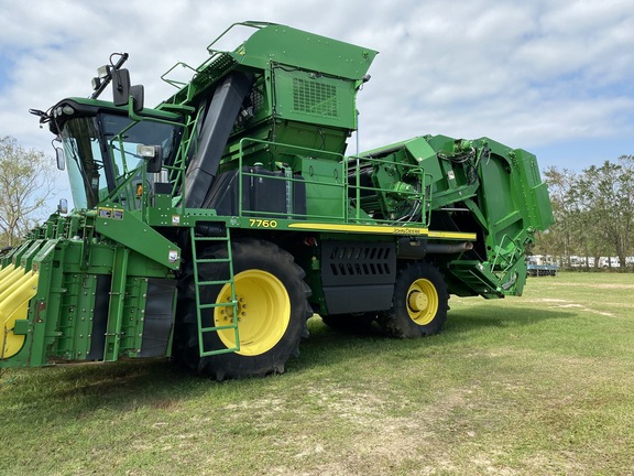 2014 John Deere 7760 Photo 5