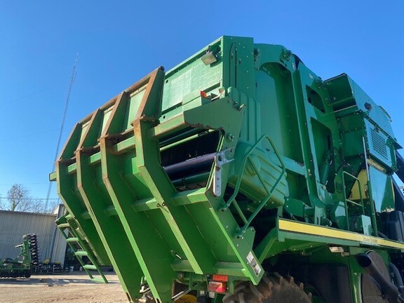 2014 John Deere 7760 Photo 11