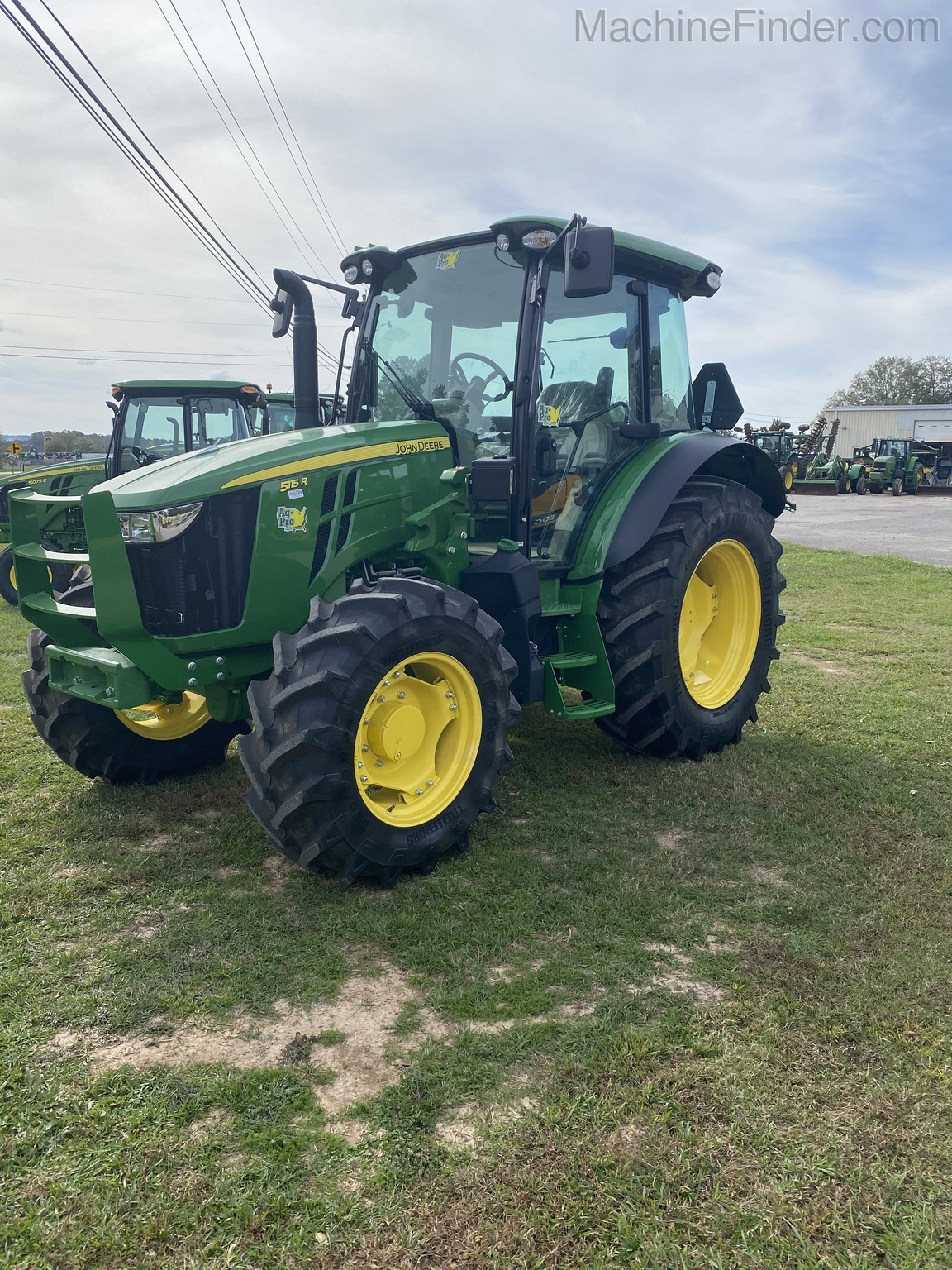 2019 John Deere 5115R Image 1