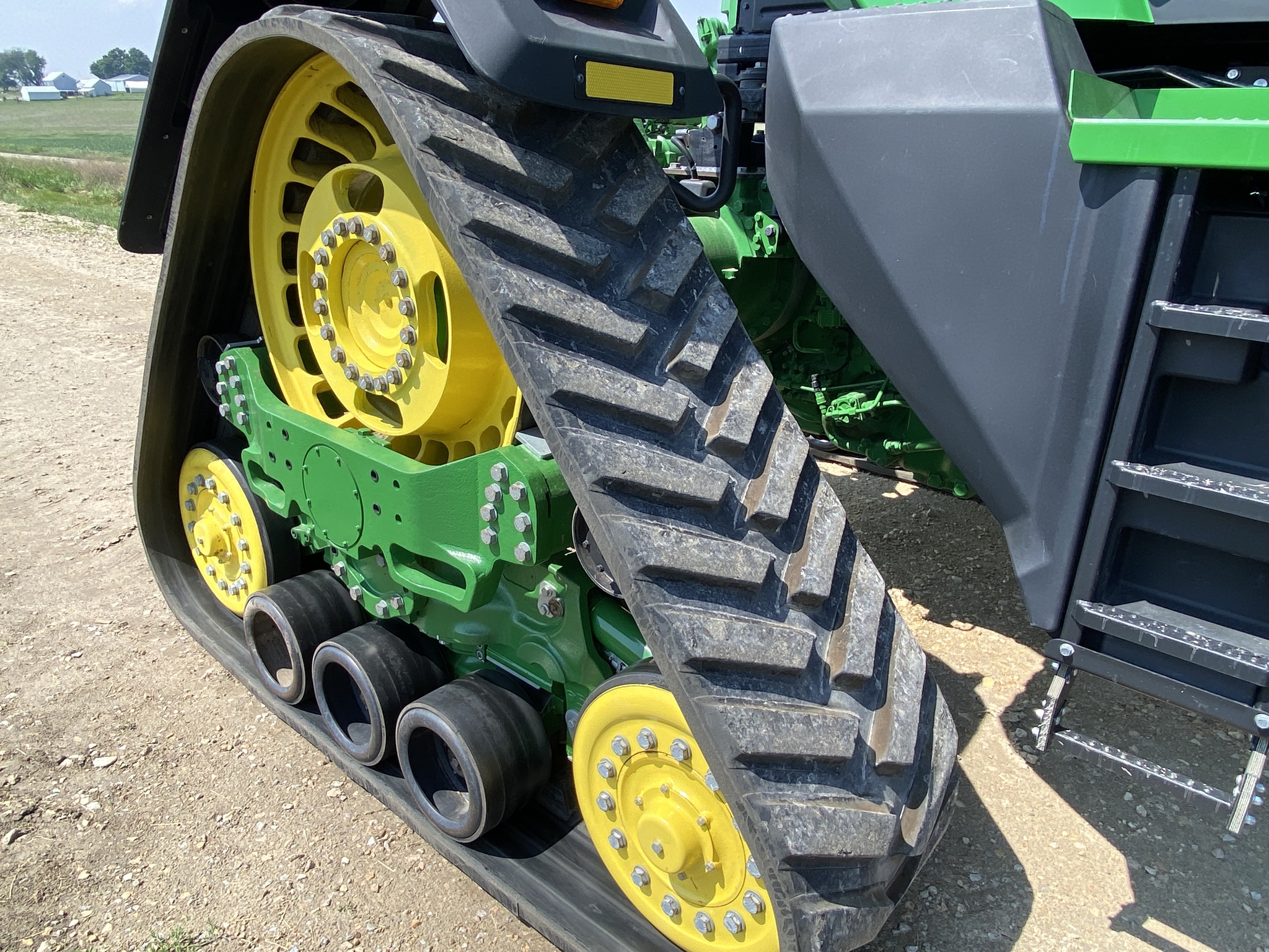 2020 John Deere 8RX 410 Image 13