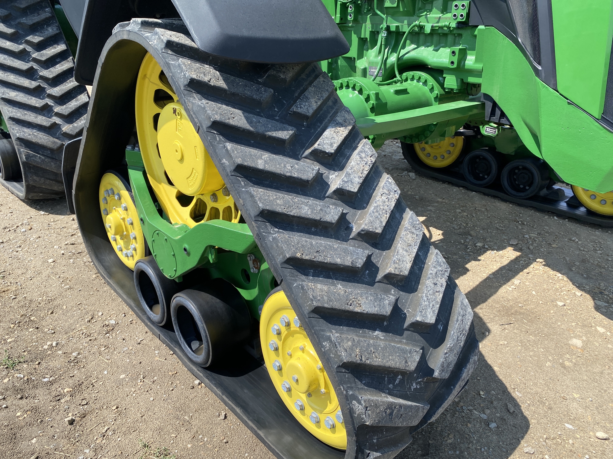 2020 John Deere 8RX 410 Image 12