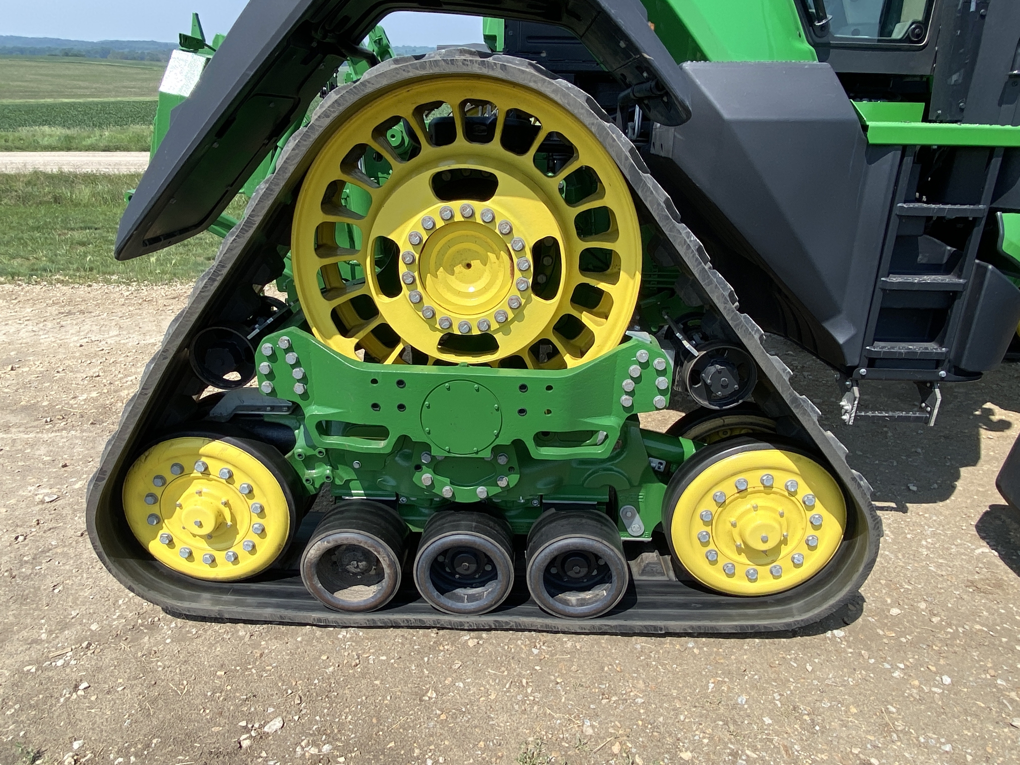 2020 John Deere 8RX 410 Image 14