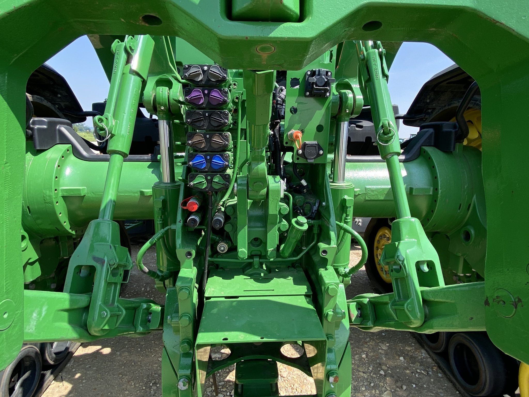 2020 John Deere 8RX 410 Image 25
