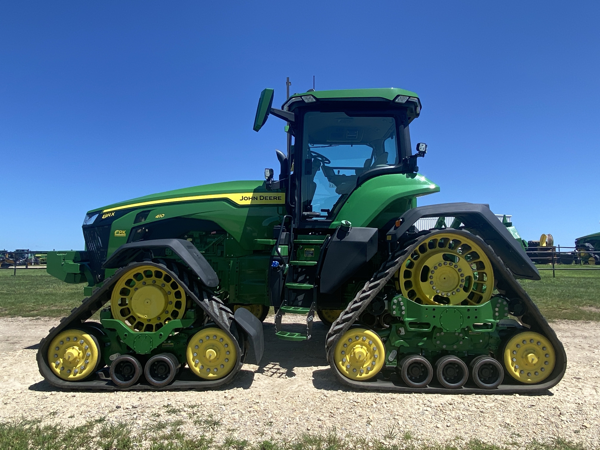 2020 John Deere 8RX 410 Image 8