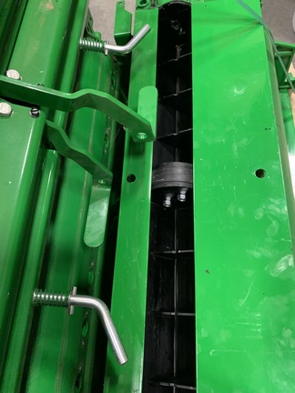 Used -- John Deere Meter Boxes C850 Air Drills and Seeders at Horizon Ag & Turf in Lloydminster, AB - Photo5