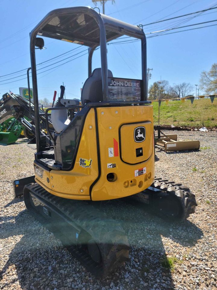 2023 John Deere 30G Image 5