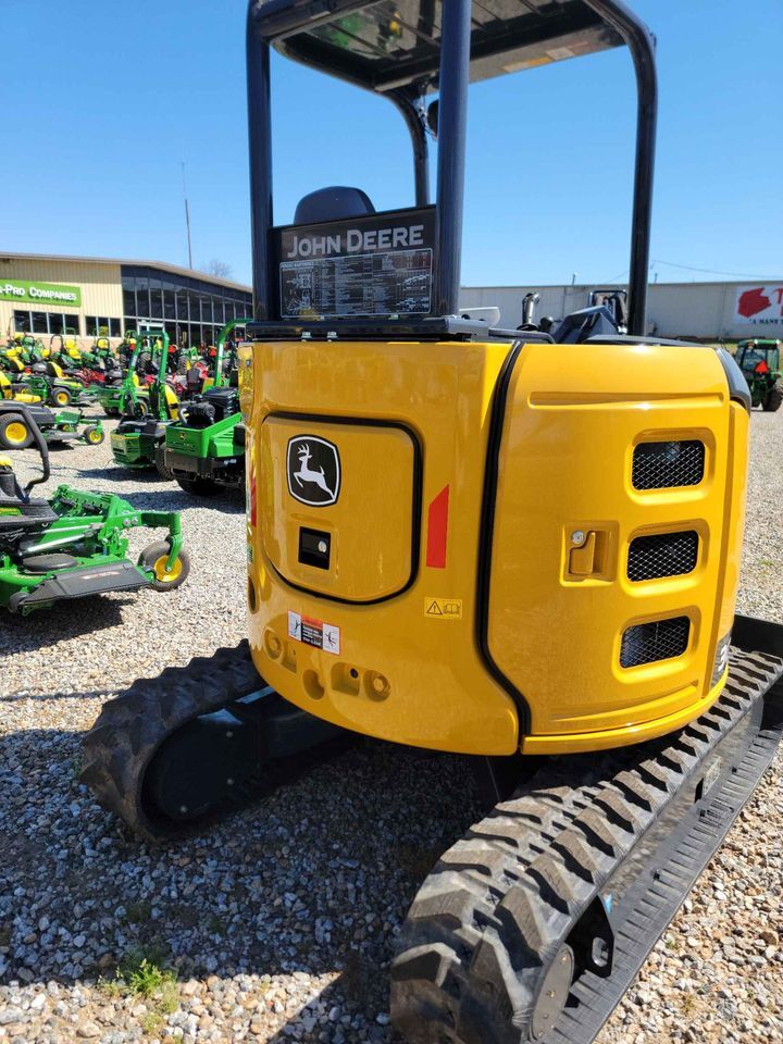 2023 John Deere 30G Image 4